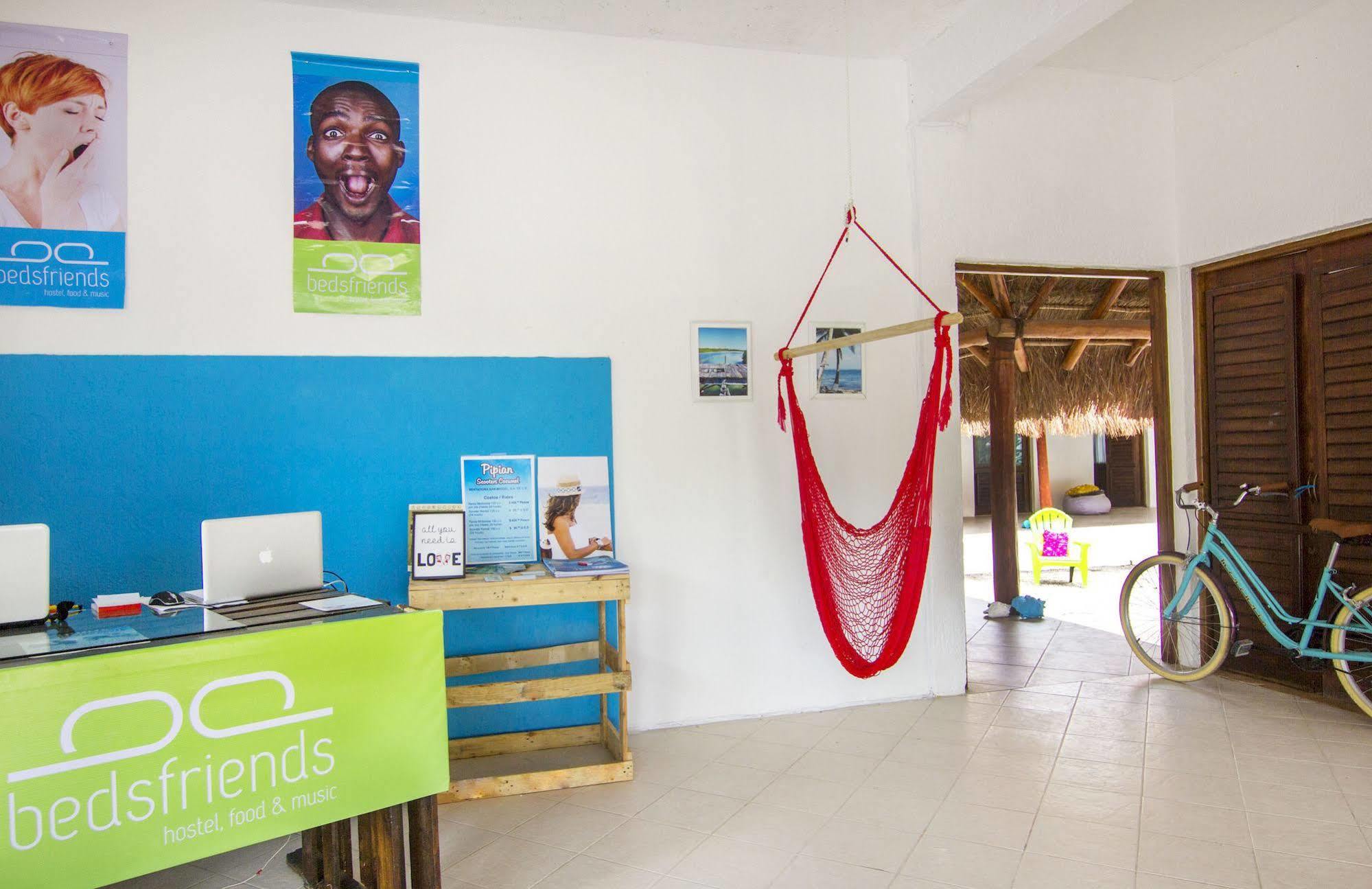 Beds Friends Hostel Cozumel