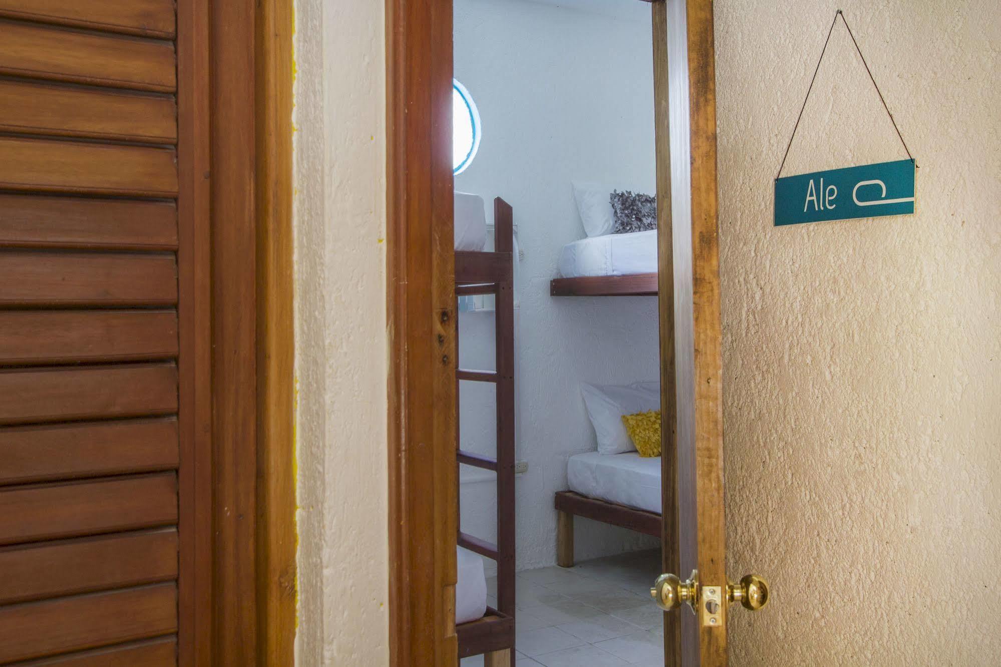 Hostel Beds Friends *